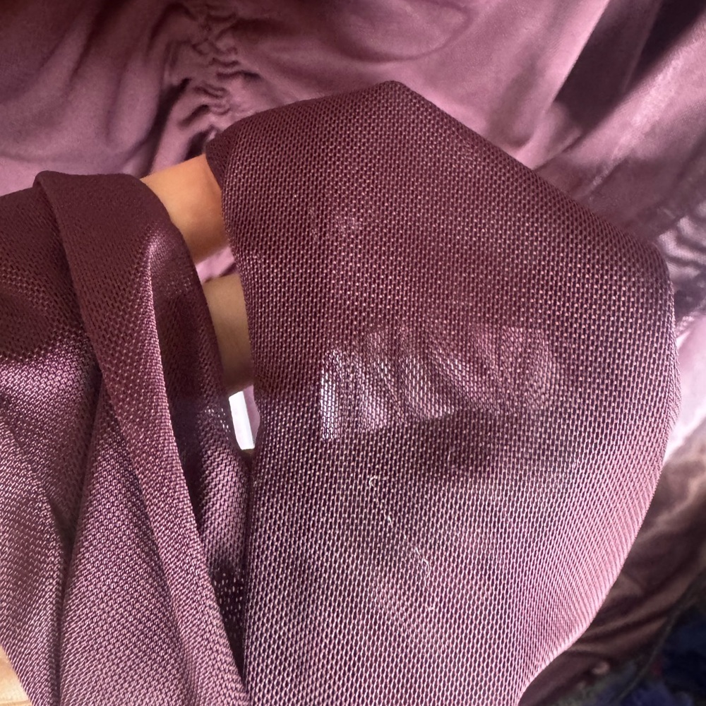 Selfie Burgundy Ruched Long Sleeve Mesh Top - Picture 7 of 7